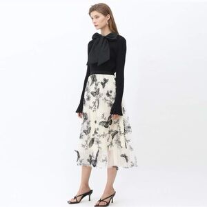 Chic Wish Cream -Black Butterfly Skirt